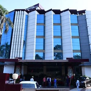 Hotel Ravisha Continental